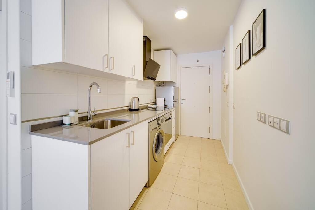 Sophisticated Studio In The Center Of มาลากา ภายนอก รูปภาพ